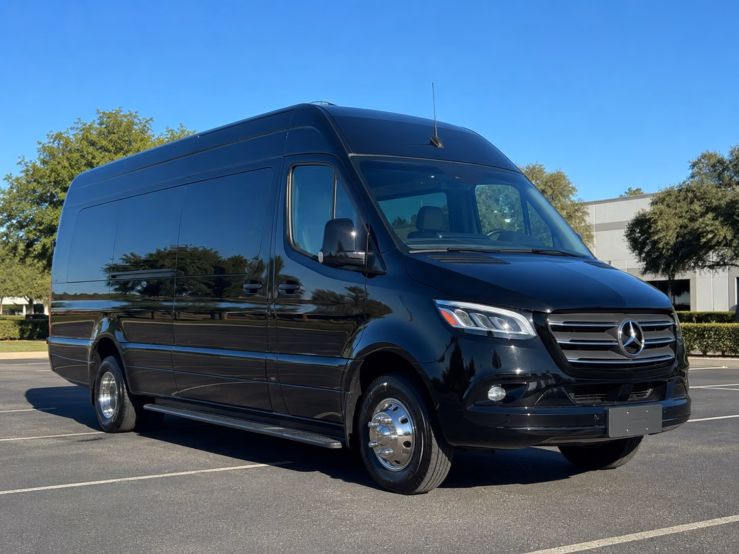 find the perfect transportation for your next private event 2