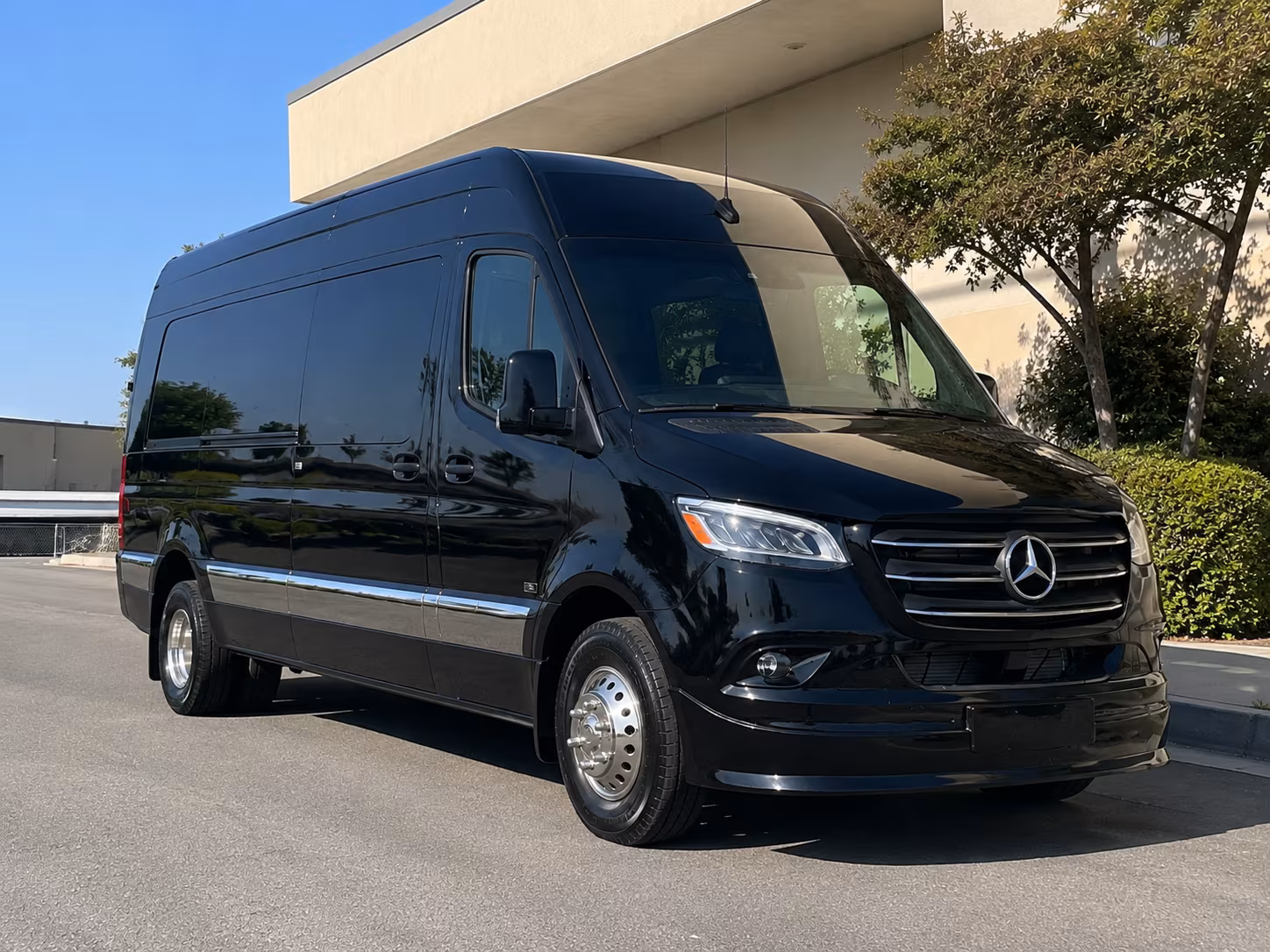 plano employee shuttle van service